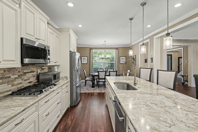6115 WINDSOR OAK DR, Arlington, TN 38002