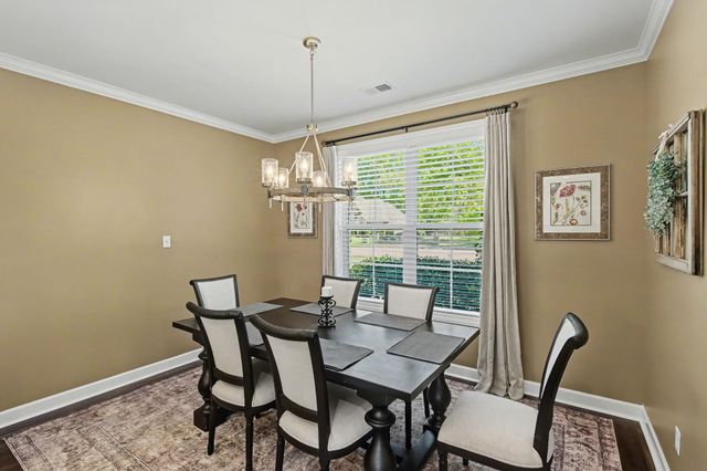 6115 WINDSOR OAK DR, Arlington, TN 38002