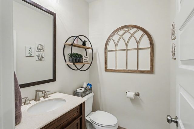 6115 WINDSOR OAK DR, Arlington, TN 38002