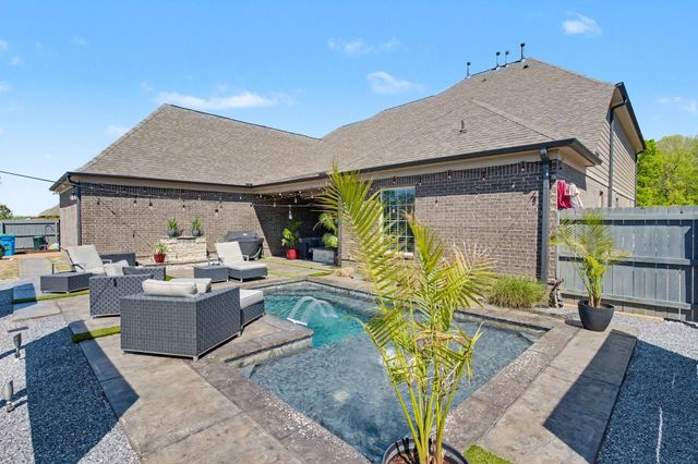 6115 WINDSOR OAK DR, Arlington, TN 38002