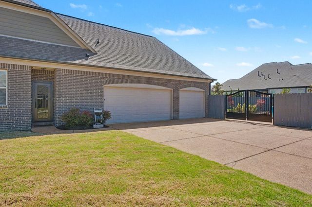 6115 WINDSOR OAK DR, Arlington, TN 38002