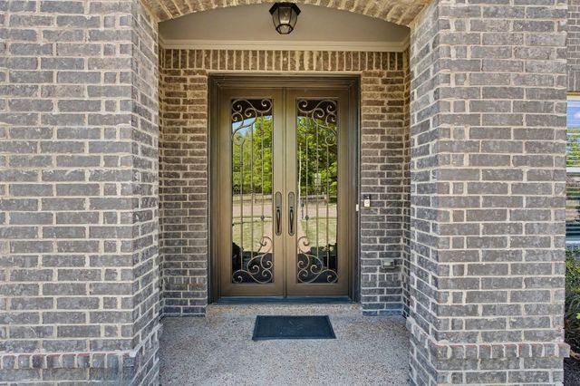 6115 WINDSOR OAK DR, Arlington, TN 38002