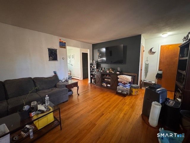 94 Hartford Road, Brooklyn, CT 06234