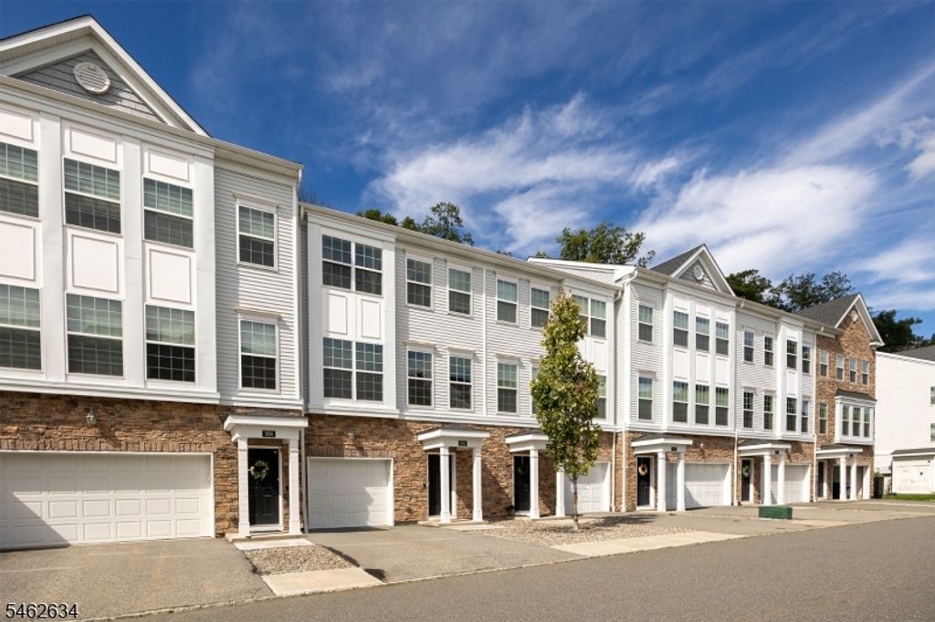 908 Parkview Ln, Rockaway Twp., NJ 07866 — exterior