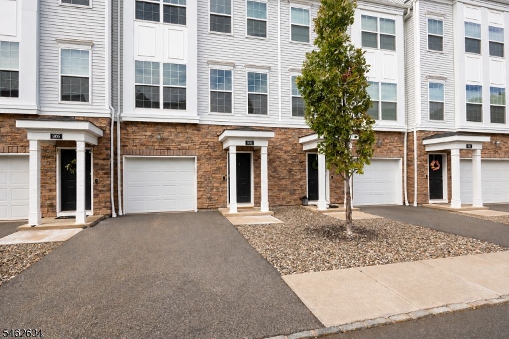 908 Parkview Ln, Rockaway Twp., NJ 07866 — photo 2