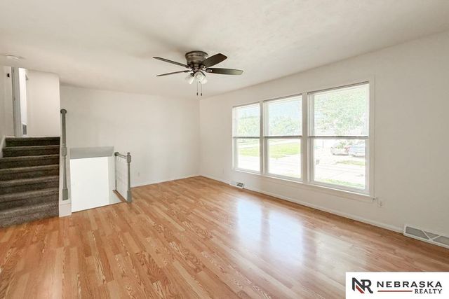 4847 S 107th Street, Omaha, NE 68127