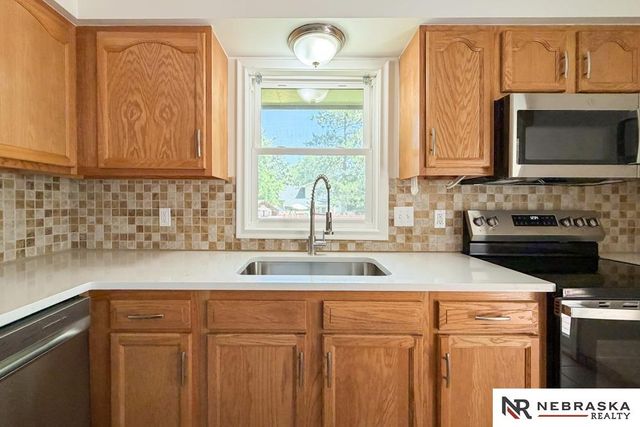 4847 S 107th Street, Omaha, NE 68127