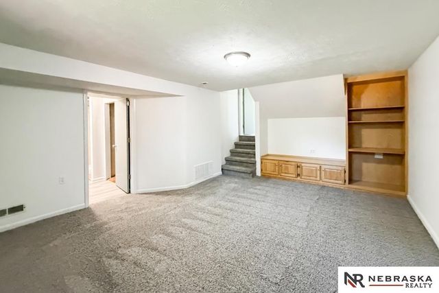 4847 S 107th Street, Omaha, NE 68127