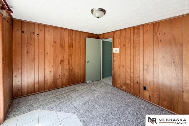 4847 S 107th Street, Omaha, NE 68127