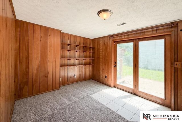 4847 S 107th Street, Omaha, NE 68127