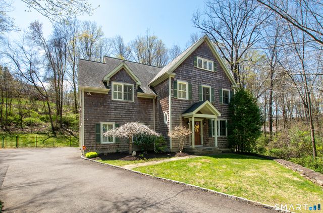 88 Ledges Road, Ridgefield, CT 06877