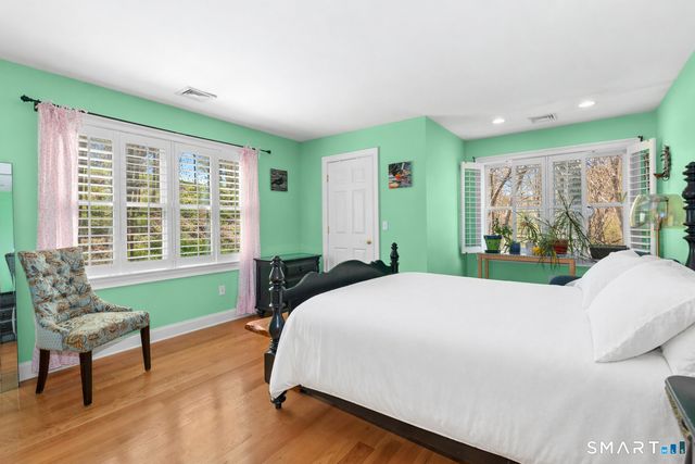 88 Ledges Road, Ridgefield, CT 06877