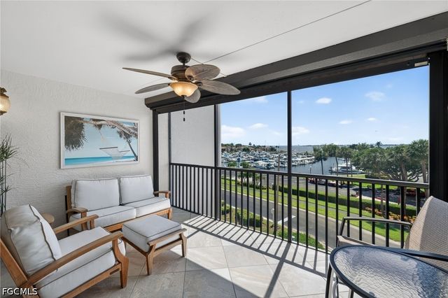 9435 Sunset Harbor LN 244, Fort Myers, FL 33919
