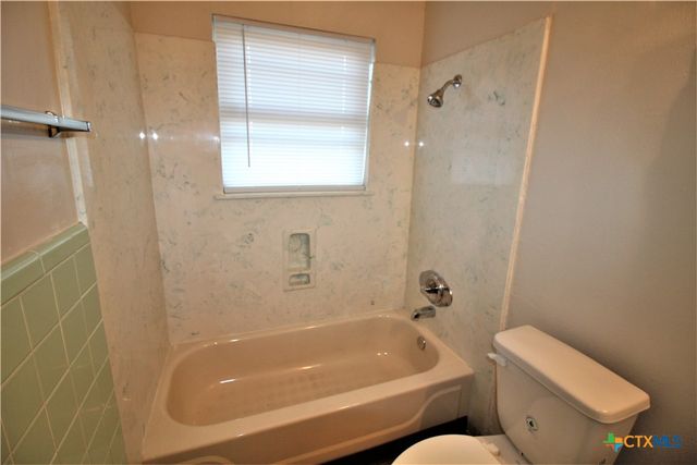 809 Jefferis Avenue, Killeen, TX 76543