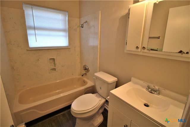 809 Jefferis Avenue, Killeen, TX 76543