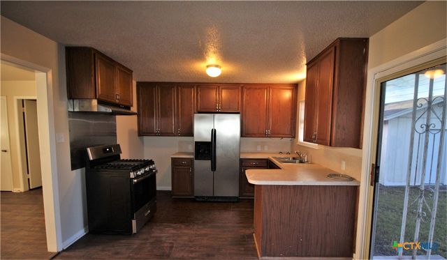809 Jefferis Avenue, Killeen, TX 76543