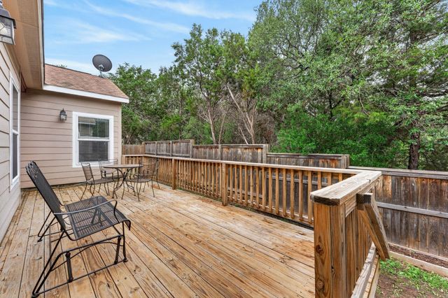 606 Rogart DR, Spicewood, TX 78669