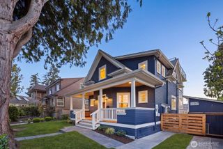 1729 41st Avenue SW, Seattle, WA 98116