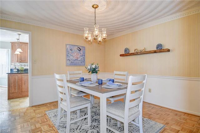 5137 Violet Bank DR, Virginia Beach, VA 23464