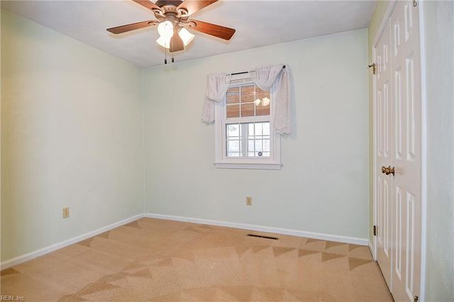 5137 Violet Bank DR, Virginia Beach, VA 23464