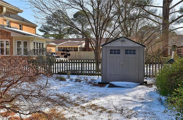 5137 Violet Bank DR, Virginia Beach, VA 23464