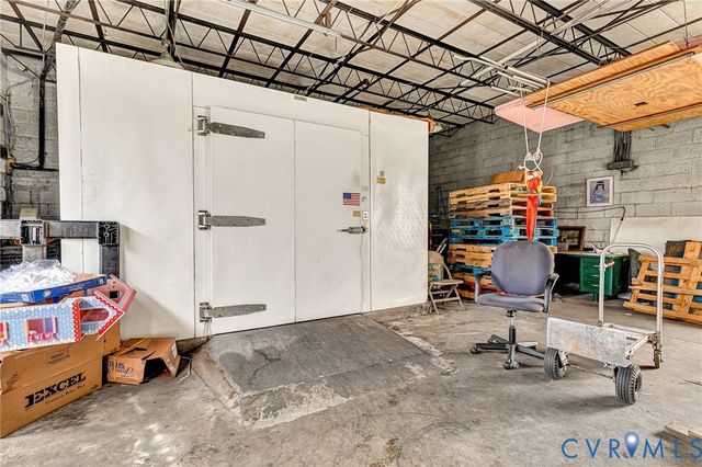 1505 Brook Rd, Richmond, VA 23220