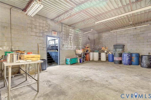 1505 Brook Rd, Richmond, VA 23220