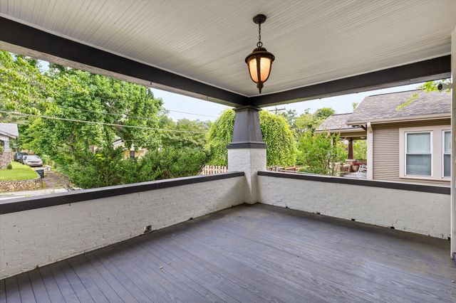616 Barton Avenue, Chattanooga, TN 37405