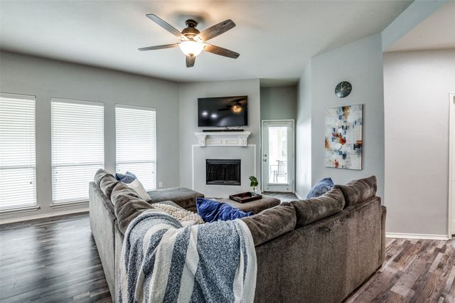 9938 Wethers Field Circle, Providence Village, TX 76227