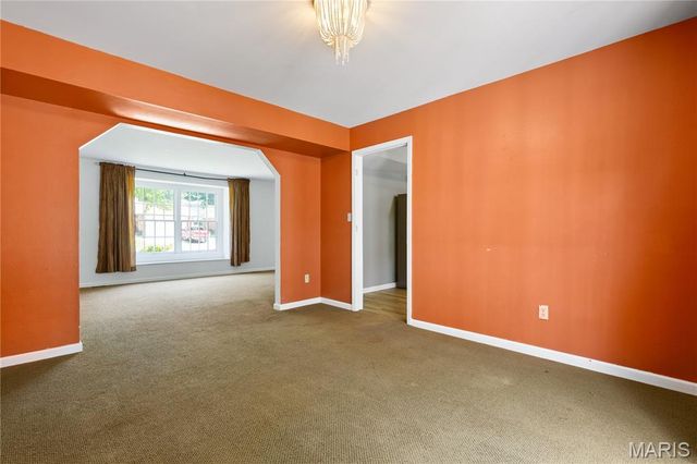 3225 Yale Boulevard, St Charles, MO 63301
