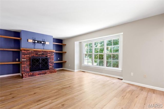 3225 Yale Boulevard, St Charles, MO 63301