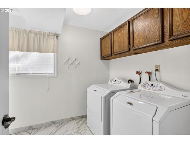 10774 Se 99TH Dr, Happy Valley, OR 97086
