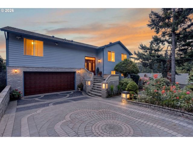 10774 Se 99TH Dr, Happy Valley, OR 97086