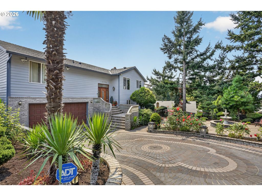 10774 Se 99TH Dr, Happy Valley, OR 97086