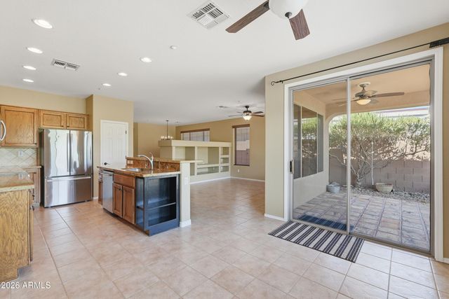 2446 W MUIRFIELD Drive, Anthem, AZ 85086