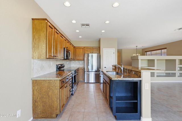 2446 W MUIRFIELD Drive, Anthem, AZ 85086