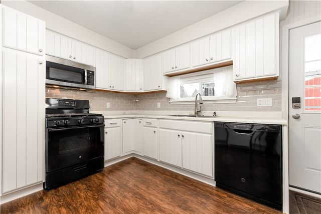 820 Greenville Rd, Coolspring Twp, PA 16137