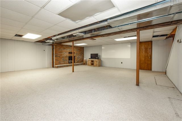 820 Greenville Rd, Coolspring Twp, PA 16137