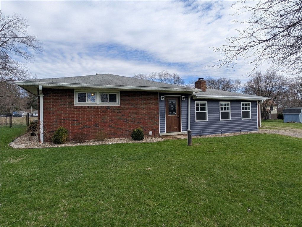 820 Greenville Rd, Coolspring Twp, PA 16137
