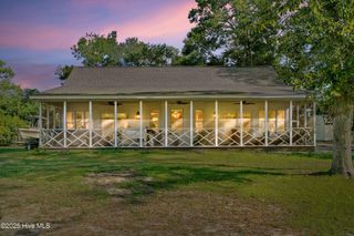 105 Deer Run, Hubert, NC 28539