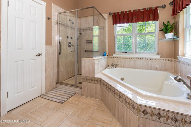 1 Kristen Court, Matawan, NJ 07747