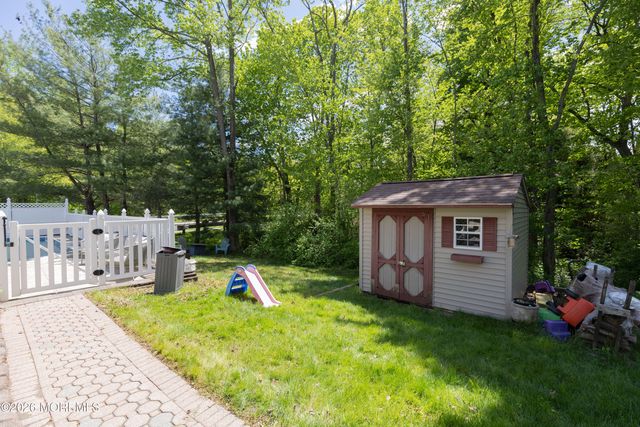 1 Kristen Court, Matawan, NJ 07747