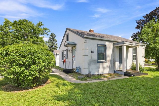 1630 E New York Street, Aurora, IL 60505