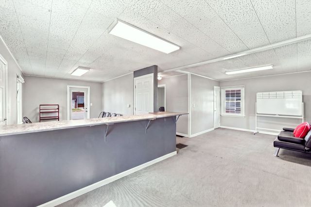 1630 E New York Street, Aurora, IL 60505