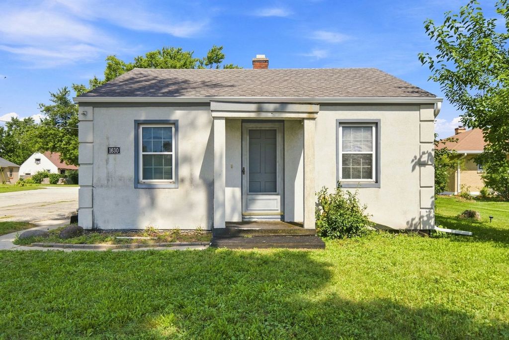 1630 E New York Street, Aurora, IL 60505