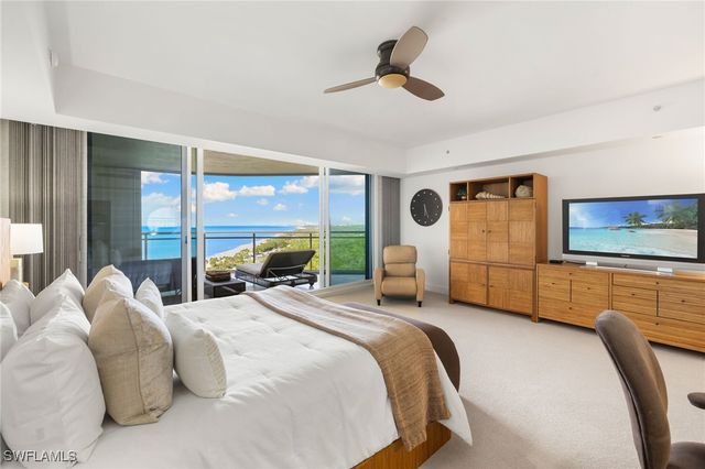 11125 Gulf Shore DR PH-7, Naples, FL 34108