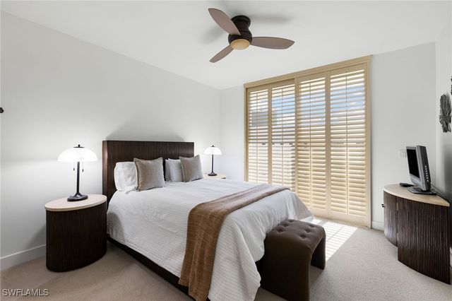 11125 Gulf Shore DR PH-7, Naples, FL 34108