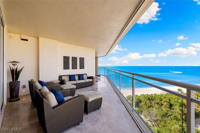 11125 Gulf Shore DR PH-7, Naples, FL 34108