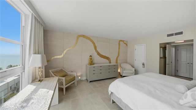 1212 BENJAMIN FRANKLIN DRIVE 907, Sarasota, FL 34236