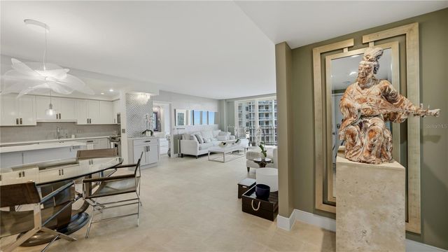 1212 BENJAMIN FRANKLIN DRIVE 907, Sarasota, FL 34236